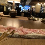 BATIDA - ハモンセラーノ18ヶ月(税サ込1400円)→いわゆる生ハム。