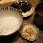 割烹さいお - お供は鯛そぼろ