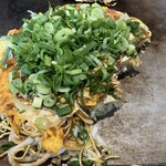 Teppan Sakaba Okonomiyaki Daigoro Inokuchimyojinten - Secret Technique: Zigzag Eating!