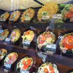 とびっちよ・現物大の巨大どんぶりメニュー‼︎