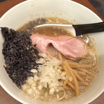 武蔵ノ麦穂 - 背脂煮干らーめん　　byまみこまみこ