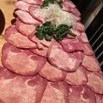 凛屋 - いつもドカーーン！と量多めガッツリ注文してます