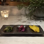 BARすずめ - 漬物盛り合わせ
