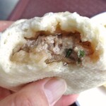 271410692 - 湯包（食べかけで失礼します）