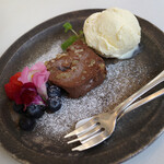 NOW & THEN - 水出しアイスコーヒー＆自家製ナッツパルプ ショコラ バニラアイス添