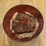 名代 宇奈とと - 