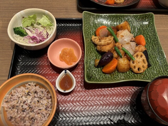 大戸屋 main02_7bad40c2-121f-4ff5-b3d3