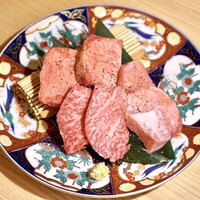 肉亭ふたご iki 本郷三丁目店 - 