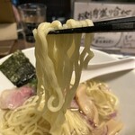 酒と麺 タイノタイ - 麺の感じ