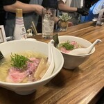 酒と麺 タイノタイ - アタイはフルサイズ。アンタはハーフね。