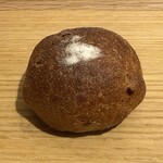 チクテベーカリー - くろチェリーチーズ