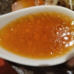 麦と麺助 - スープ