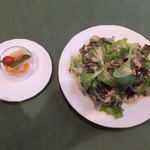 ワインレストラン ドミナス - ごまドレッシングのサラダ