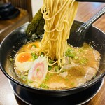 Uchidaya Ramen - 家系ラーメン