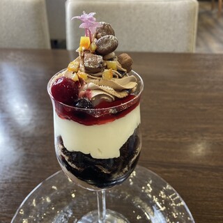 ローズカフェ AKASAKO_0