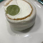 和スイーツ 和乃果 - シャインマスカットロールケーキ断面