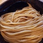 麺屋 たけ井 - きれいに盛られた『とみ田』の太麺～！！もっちもちでコシがあって旨～い麺～♪(^o^)丿