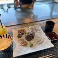 ニュー松坂 梅田32番街店 - 