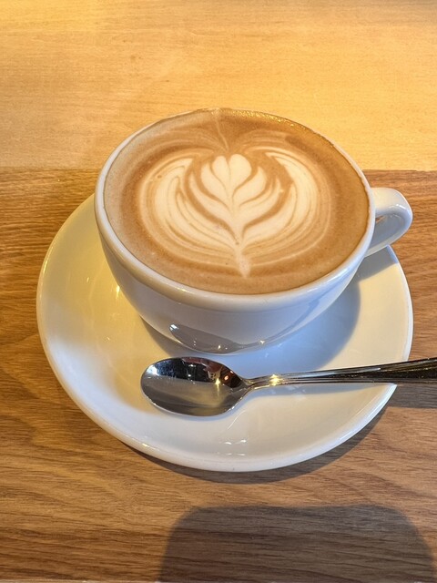 CAFE 水とコーヒー 新青森駅店 - 新青森（カフェ）の写真