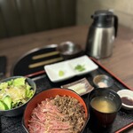 肉牛寿司×しゃぶ焼肉2＋9 - 
