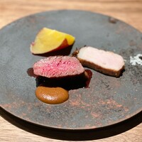 かま叶 - 北海道 サロマ和牛と津軽ポークの薪焼き