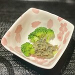 薬膳食堂 伝伝 - ブロッコリーのピーマン味噌