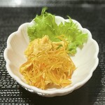 薬膳食堂 伝伝 - 3色人参の卵炒め