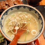 伊達の牛たん本舗 KITTE グランシェ店 - テールスープのアップ