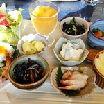 カフェ笑夢 - 大人女性陣はランチセット1300円(コーヒー、デザート付き♫)