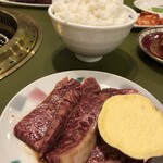 ヤキニク ネコスタイル - 