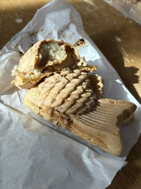 焼きたて屋 ケーヨーデイツー矢野目店（YAKITATEYA） - 桜水（たい焼き・大判焼き）の写真