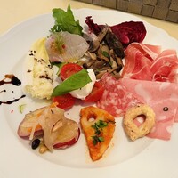ナプレ 横浜高島屋店 - 前菜盛り合わせ