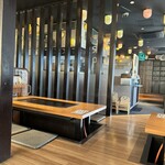 お好み焼・鉄板焼 六三 - 内観