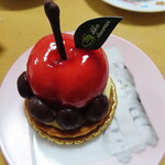 パティスリー　一菓だんらん - りんごのケーキ