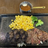 WITH THE STYLE ステーキハウス ミディアムレア - 