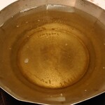 北新地しゃぶしゃぶすき焼き きらく - 出汁(昆布とあご)