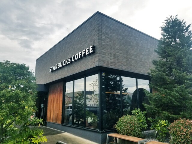 スターバックスコーヒー 八戸田向店（STARBUCKS COFFEE） - 小中野（カフェ）の写真