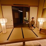 北新地しゃぶしゃぶすき焼き きらく - 内観