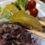 キッチン ブルー グローブ - 茄子を添えての