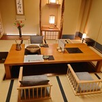 北新地しゃぶしゃぶすき焼き きらく - 内観