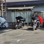 水口寿志亭 市場の食堂  - 