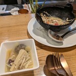 イルマーレ - タコと5種野菜のアヒージョ