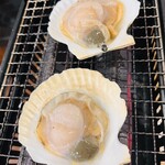 磯丸水産 - 帆立