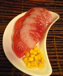 Mitsubachi - 冷やしトマトのドレッシングも大好評です。