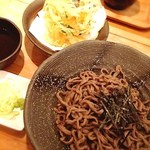 SOBAMOCO - 襟裳太縮麺蕎麦と海鮮かき揚げ☆
姉妹店えりも亭のそばが美味しかったので、こちらにも来てみました♪
コシのある太麺やっぱり好き(๑′ᴗ‵๑)
ボリュームのあるかき揚げもサクサク〜♡
