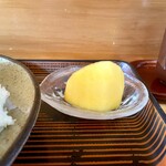 とんかつ一幸 - 季節のフルーツ♡は、柿♡