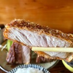 とんかつ一幸 - 薄い衣をまとった♡横綱ロースとんかつ♡