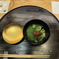 肉和食 月火水木金土日 - 飛龍頭のおすまし