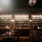 TOKYO Whisky Library - 