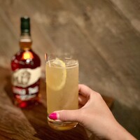 TOKYO Whisky Library - 